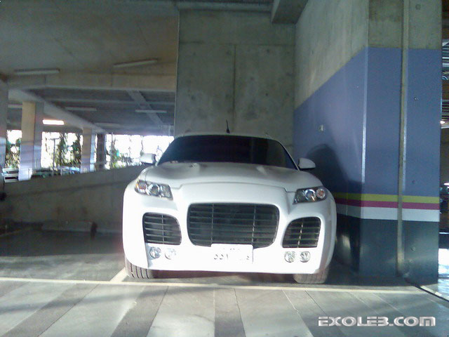 Infiniti FX 45 with body kit. This Infiniti was spotted by Pierre Ziadeh at 