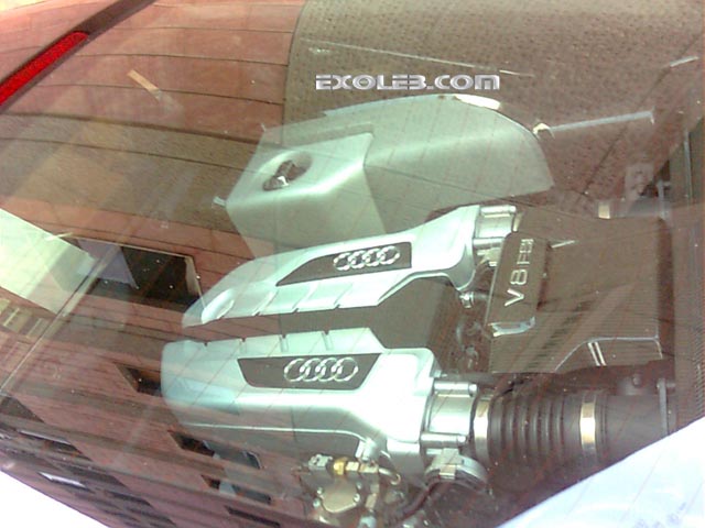 audi-r8-black-95173-gk1