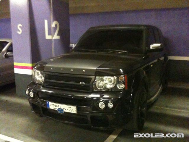 range-rover-kahn-design-abc-6341-gk3