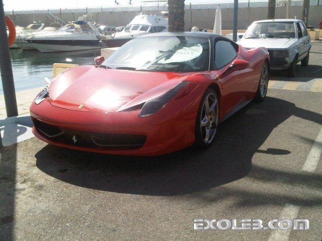 ferrari-458-marina-346732-gk3