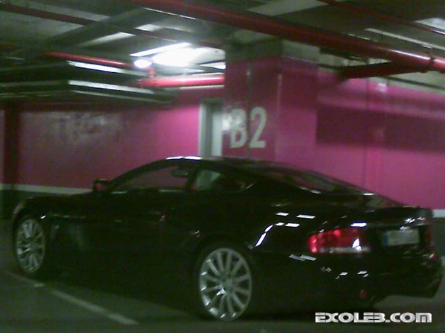 aston-matin-vanquish-abc-ash-34621-gk1